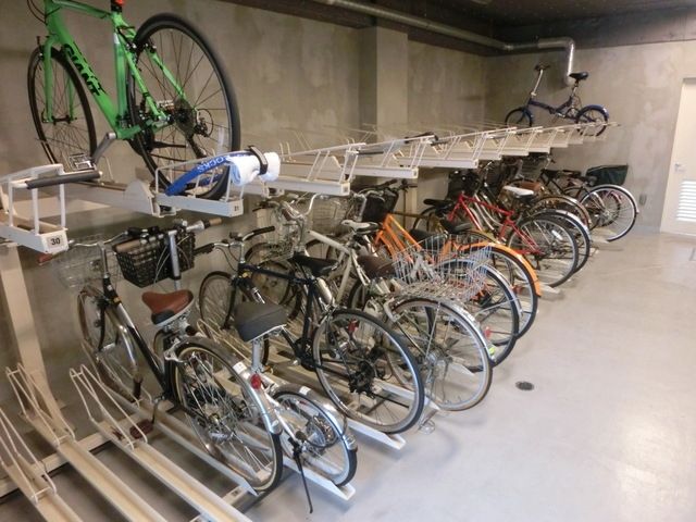 その他共有部分　★屋内駐輪場★