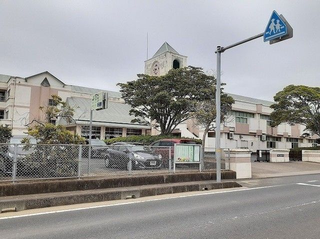 小学校　神栖市立横瀬小学校（小学校）まで1600m