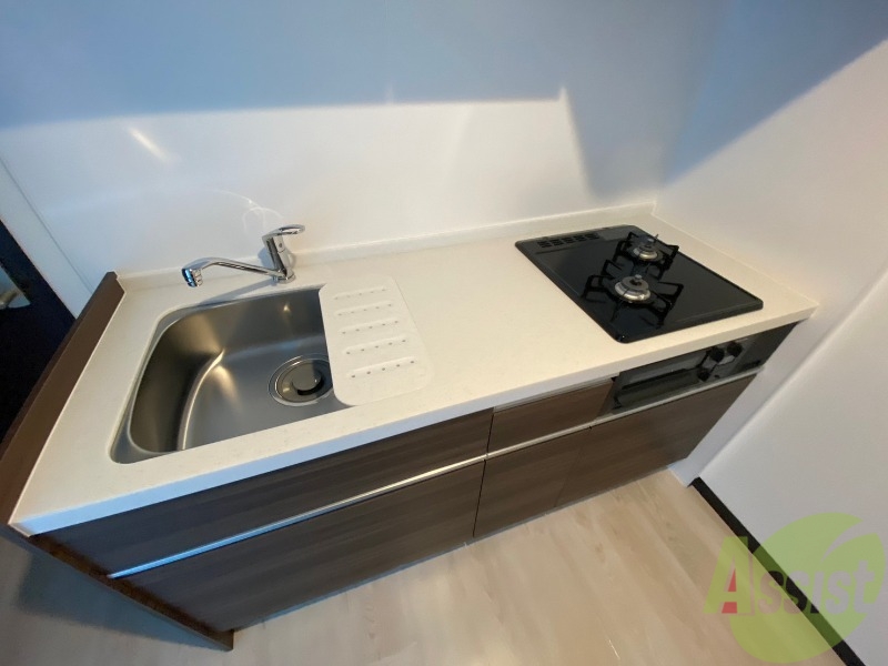 キッチン　２口システムキッチンですのですぐにお料理に使えます！