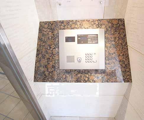 セキュリティ　オートロックです。