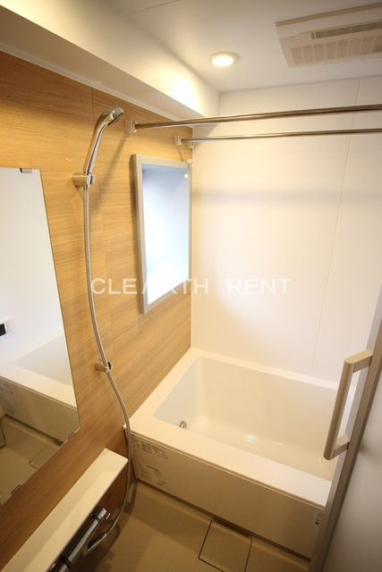 バス・シャワールーム　同タイプ別住戸写真となります。現況と異なる場合がございます。