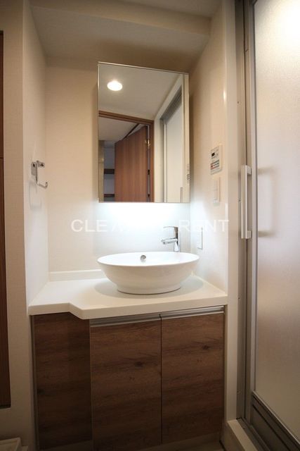 洗面設備　同タイプ別住戸写真となります。現況と異なる場合がございます。