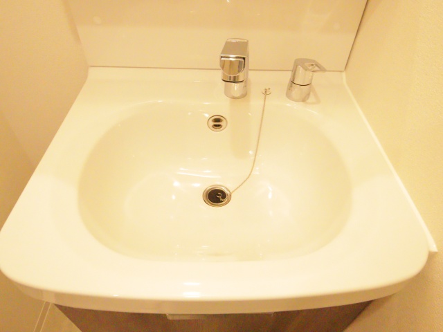 洗面設備　※別室の参考写真の為、現況優先です。