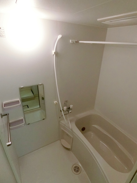 バス・シャワールーム　☆疲れを癒すユッタリと出来るバスです?☆