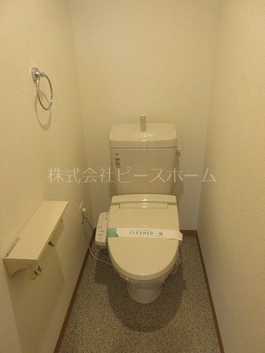 トイレ　※別号室参考写真