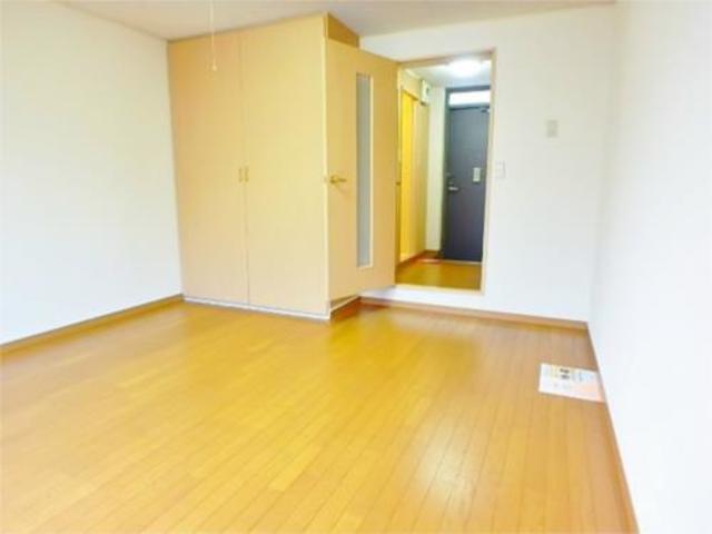 居室・リビング　中大生、帝京生にオススメです