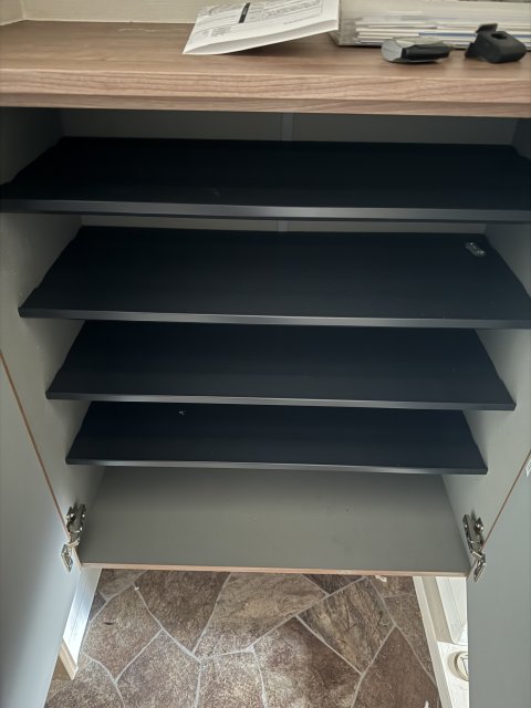 収納　同物件別号室のものです。