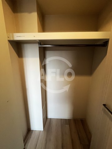 収納　レジュールアッシュ桜宮リバーテラス　クローゼット