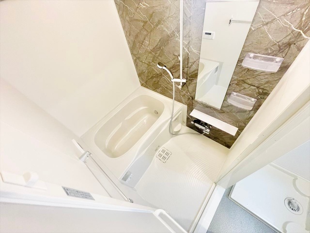 バス・シャワールーム　同じタイプのお部屋の内装写真転載