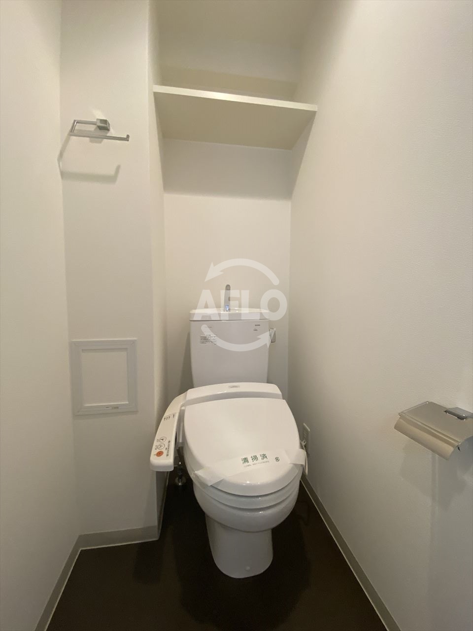 トイレ　アーデン谷町　温水洗浄便座