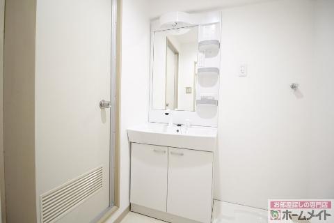 洗面設備　洗髪洗面化粧台