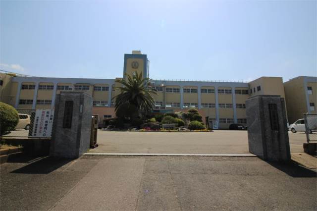 中学校　宗像市立玄海中学校（中学校）まで3638m