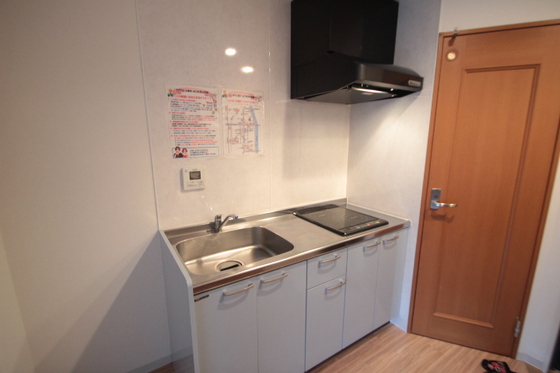 キッチン　※別部屋の写真です