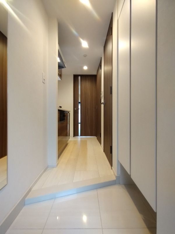 玄関　（別タイプ参考写真）クレイシア板橋本町　板橋区 本町