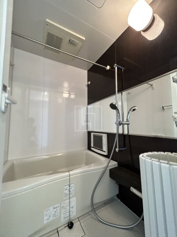 バス・シャワールーム　GALLERY谷町（ギャラリー谷町）　浴室