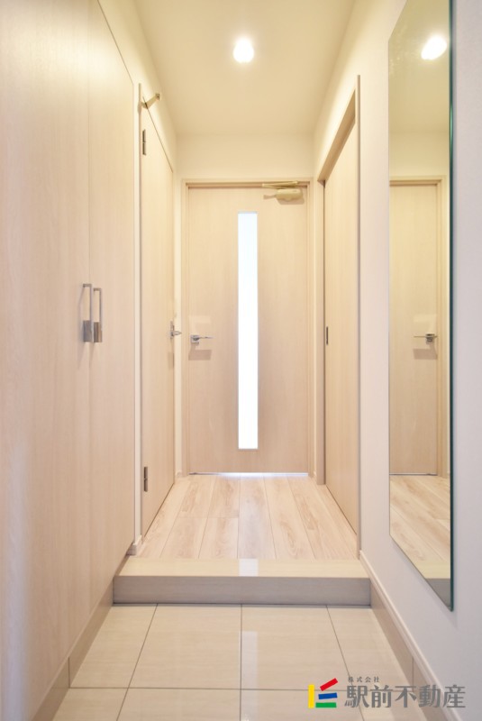 玄関　※同タイプ別部屋