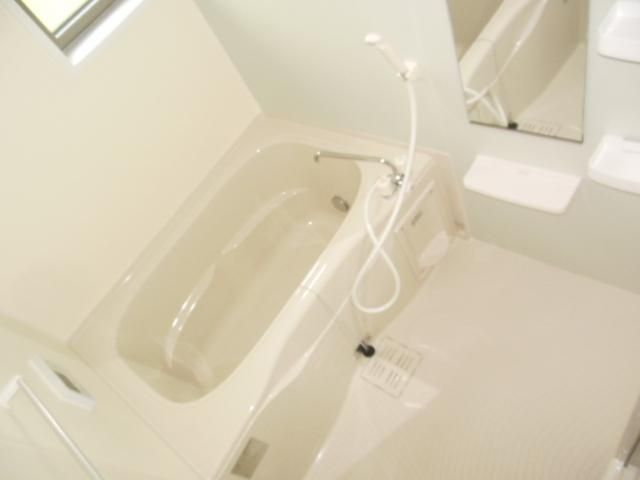 バス・シャワールーム　★追焚・浴室乾燥付のお風呂です★