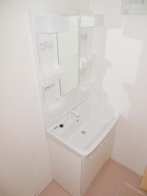 洗面設備　★朝の支度に嬉しい洗髪洗面台です★