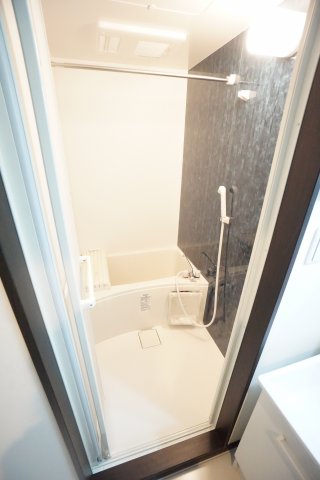 バス・シャワールーム　お風呂です