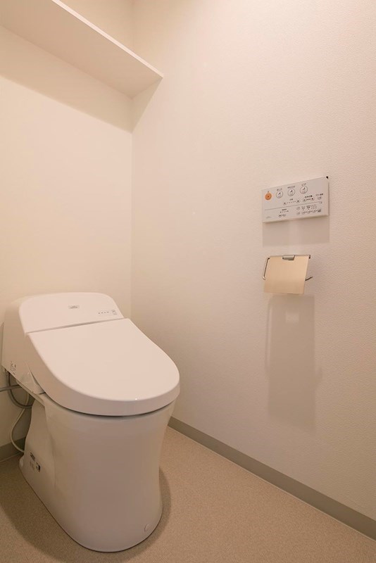 トイレ　別号室参考写真