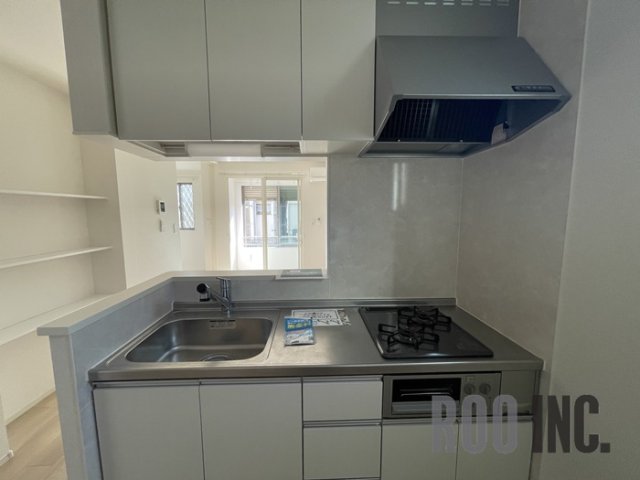 キッチン　写真は反転のお部屋です