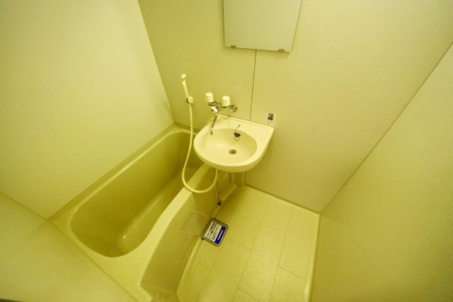 バス・シャワールーム　★清潔感のあるバスルーム★