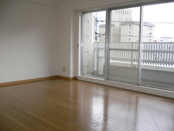 居室・リビング　※別室の写真です