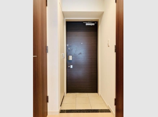 玄関　ゆったりとした玄関です