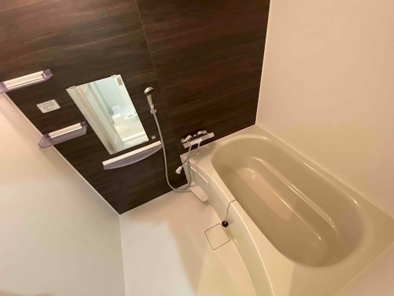 バス・シャワールーム　別号室イメージ