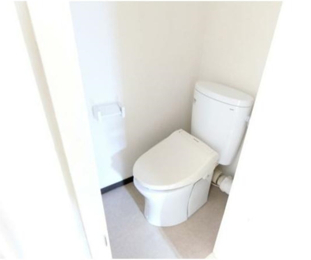 トイレ　別部屋参考写真