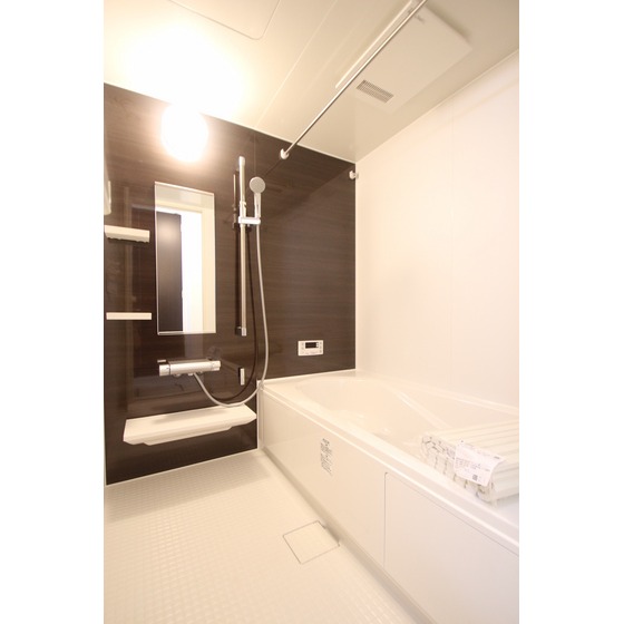 バス・シャワールーム　浴室乾燥・追い焚き