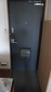 玄関　※別部屋参考写真