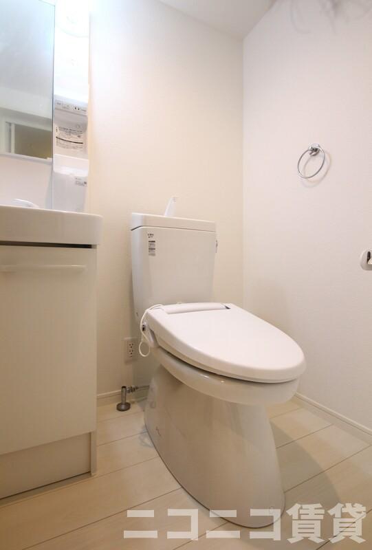 トイレ　別号室イメージの為、現状を優先致します。