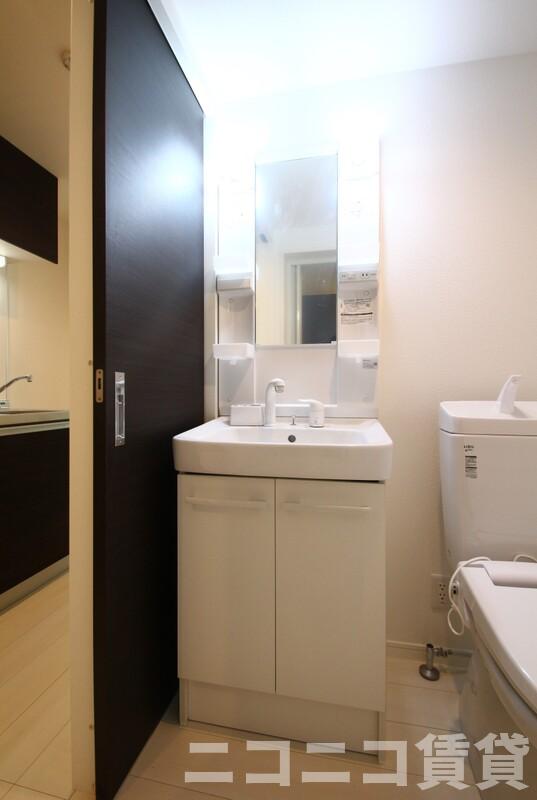 洗面設備　別号室イメージの為、現状を優先致します。