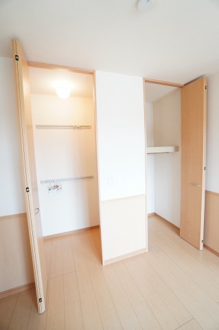 収納　※同物件・反転タイプの写真です。