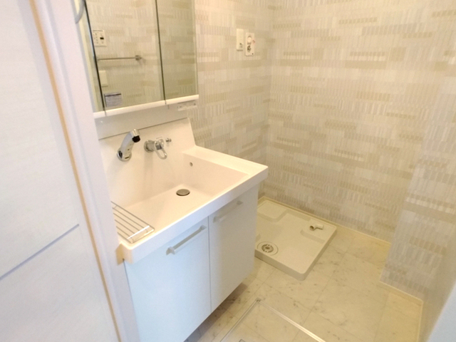 洗面設備　洗面化粧台