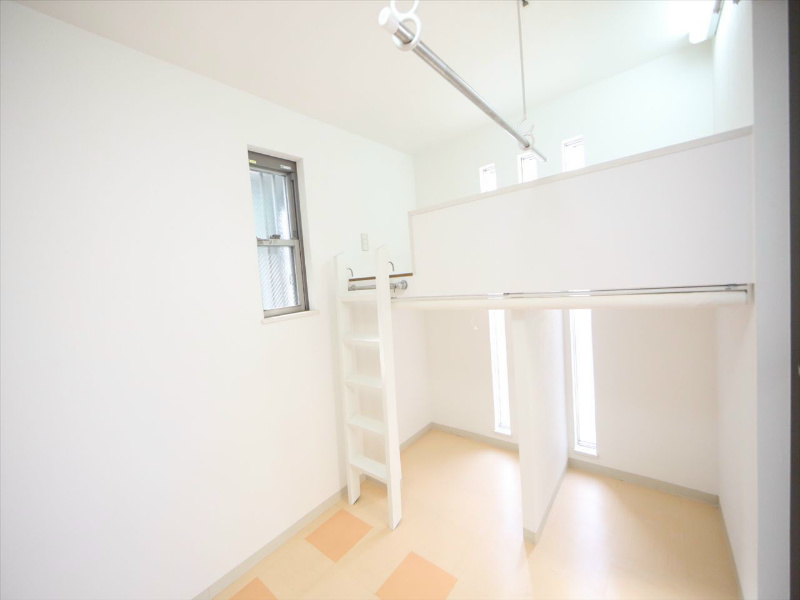 収納　ロフト下収納（収納充実してます）