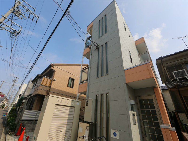 建物外観　外観　デザイナーズ　オートロック付き