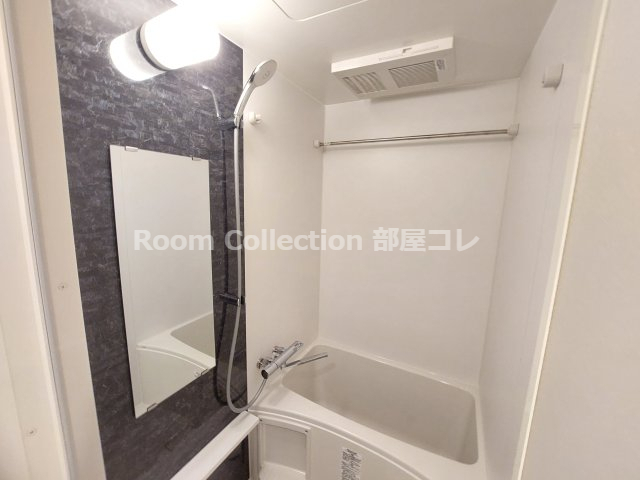 バス・シャワールーム　※同物件他部屋写真 反転、色違いの場合有 現況優先
