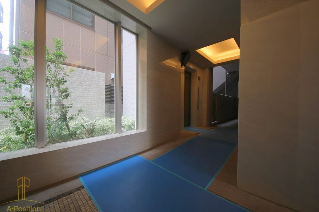 ロビー　ボーベル玉造