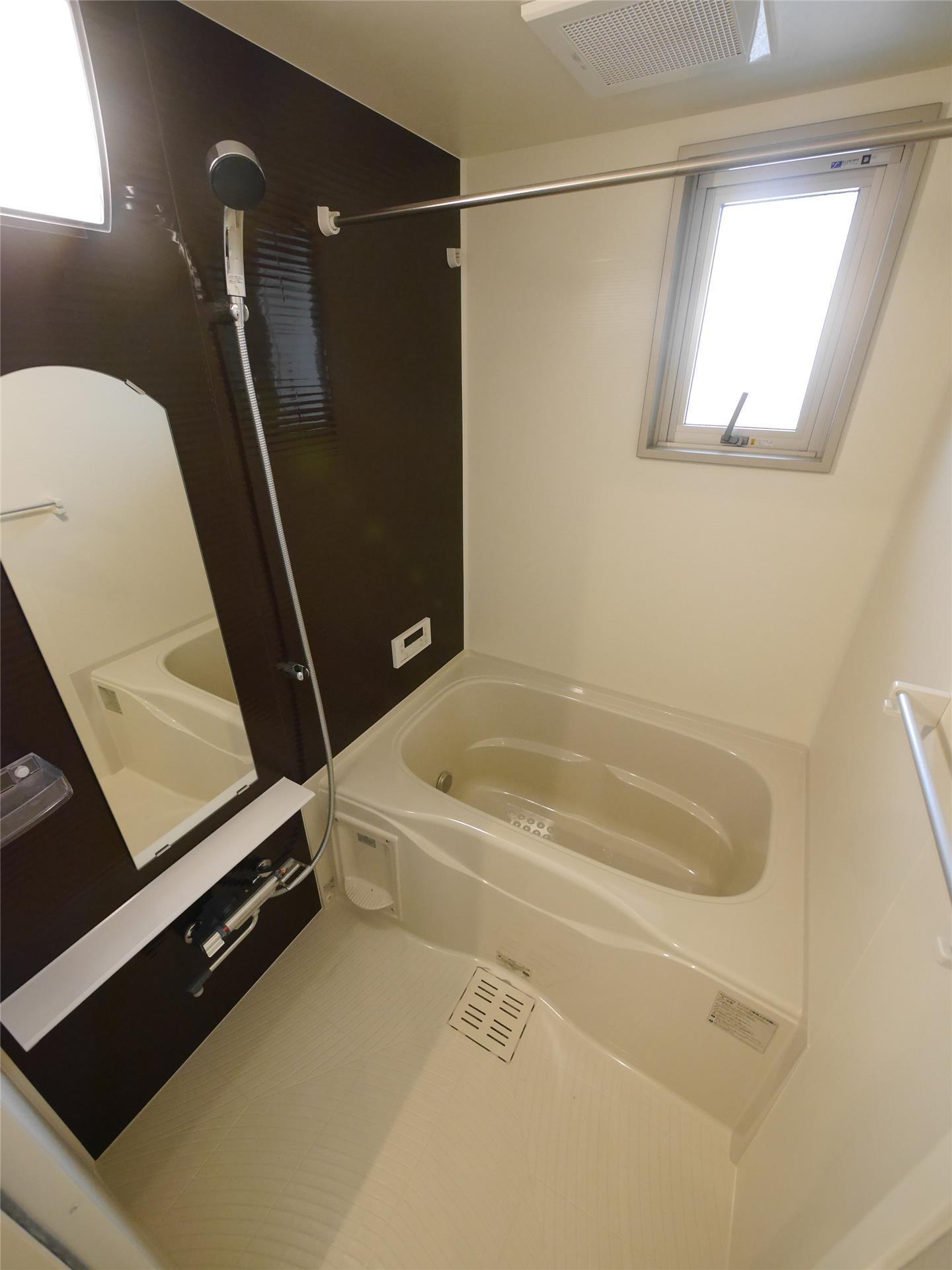 バス・シャワールーム　同仕様写真