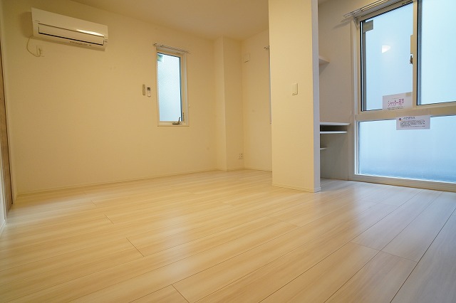 居室・リビング　居室