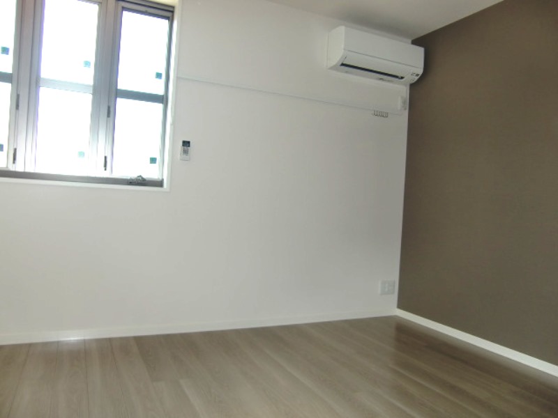 Y s Precious Vの内装写真