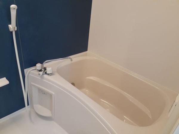 バス・シャワールーム　追い焚き付き！