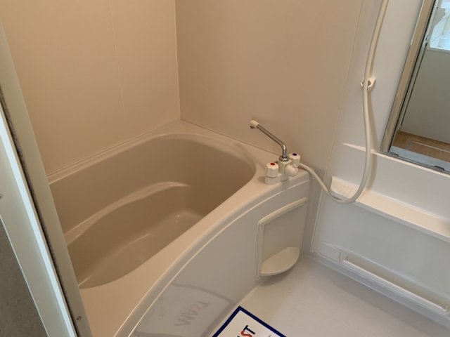 バス・シャワールーム　※別室の参考写真です。