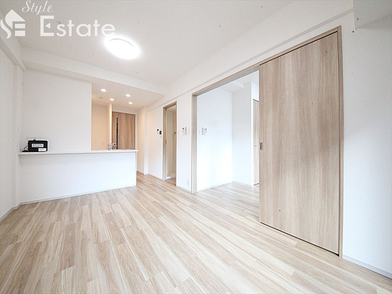 居室・リビング　内装