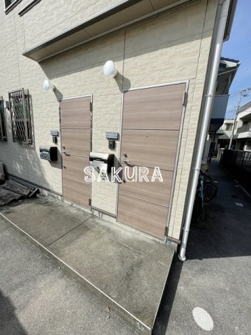 エントランス　管理の行き届いたエントラスです♪