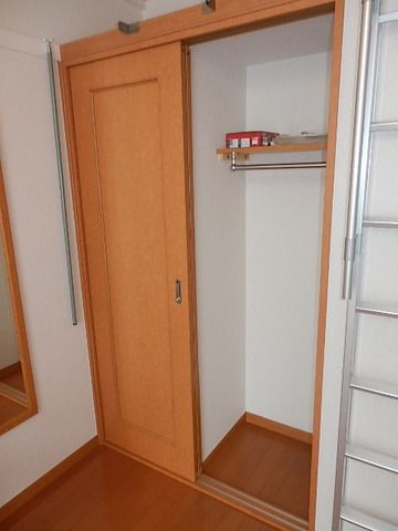 その他設備　クローゼット完備