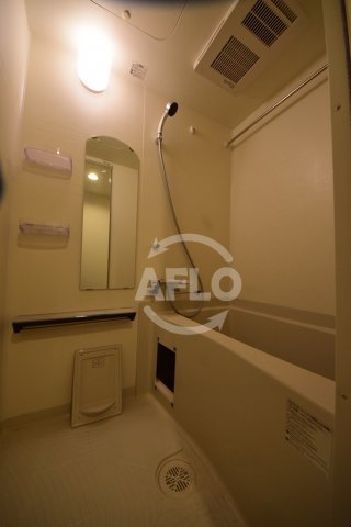 バス・シャワールーム　プレサンス難波フィールド　お風呂