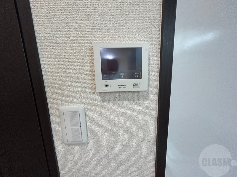 セキュリティ　安心のモニター付きインターホン